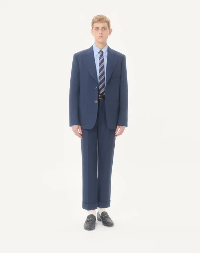 Pantalones de gabardina de lana con vueltas Pantalones de gabardina de lana con vueltas