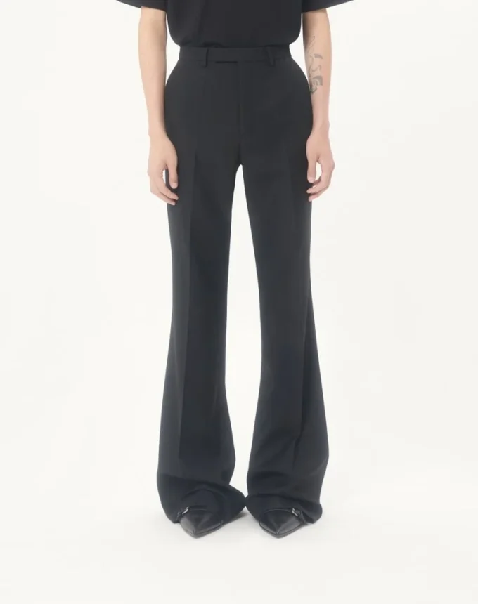 Pantalones de gabardina de nailon de Valentino Pantalones de gabardina de nailon de Valentino