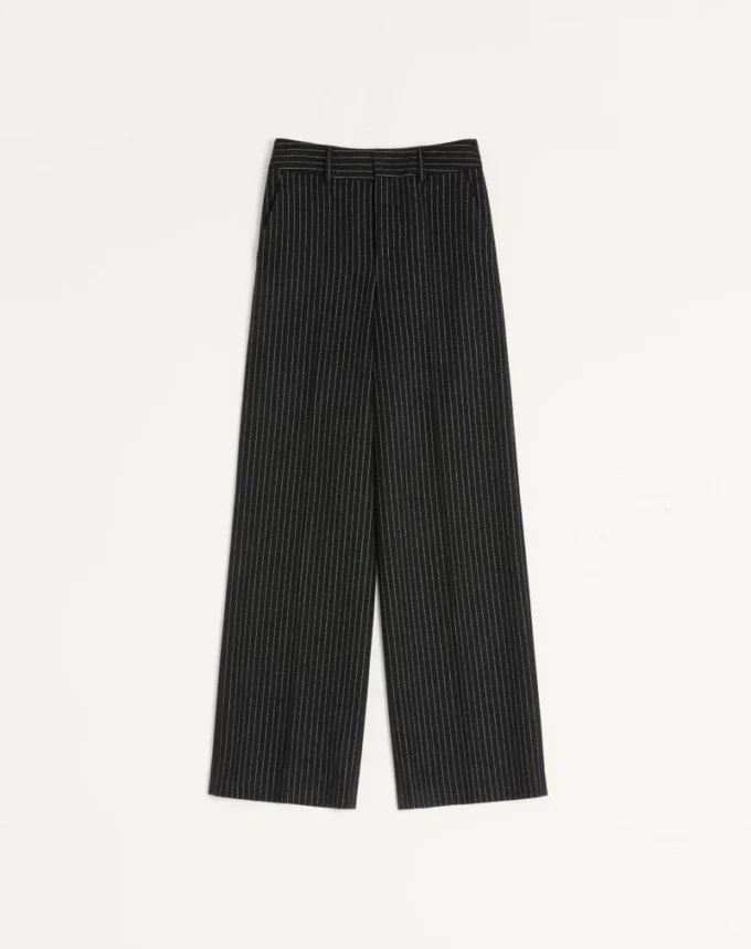 Pantalones de rayas diplomáticas de Valentino en lana y seda
