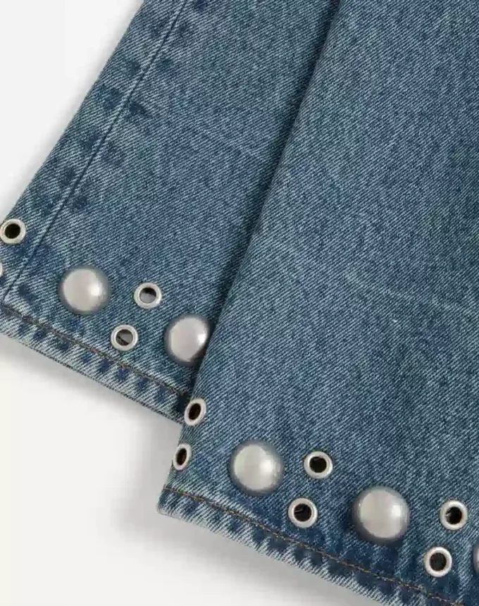 Pantalones vaqueros con cabujones