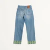 Pantalones vaqueros con ribetes jacquard Pantalones vaqueros con ribetes jacquard
