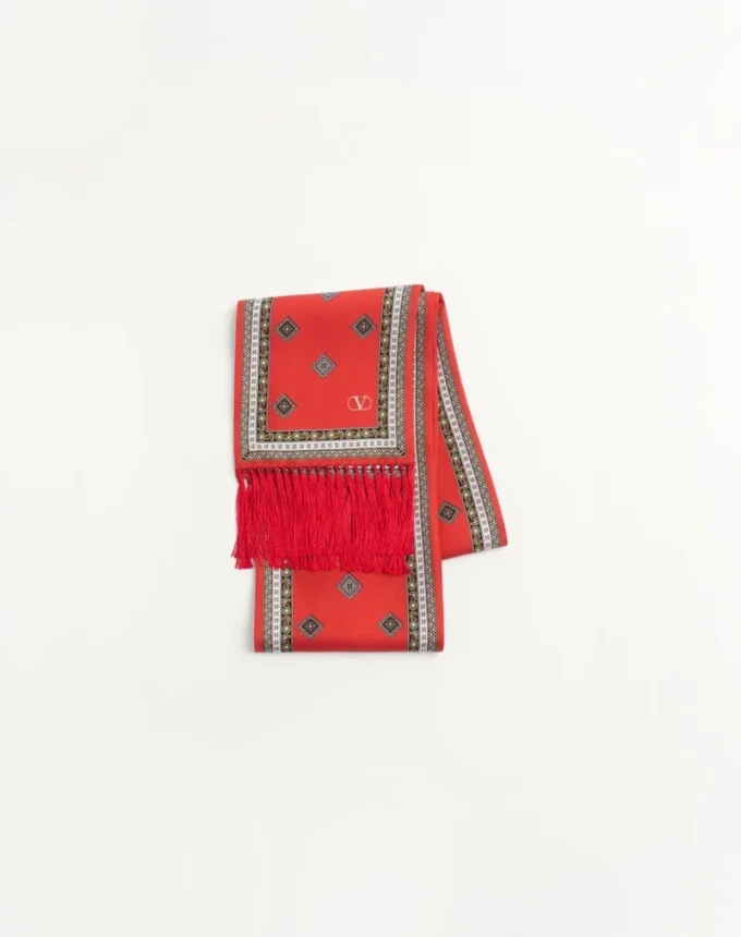 Pañuelo bandeau de seda con flecos