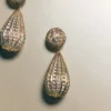 Pendientes Poetique Des Gouttes de metal y cristales Swarovski®