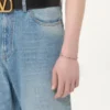 Pulsera de metal con el logotipo VLogo Pulsera de metal con el logotipo VLogo