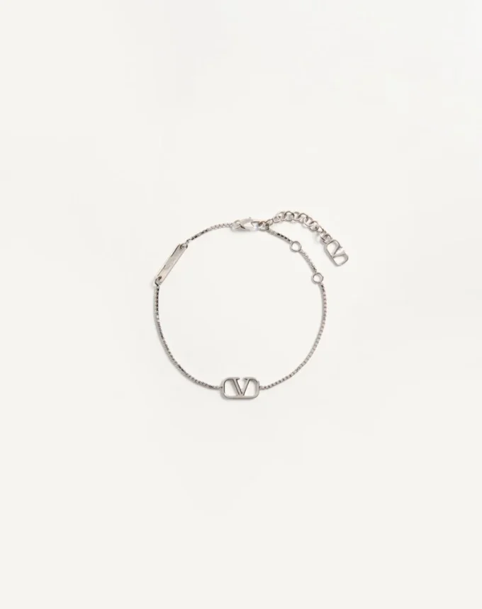 Pulsera de metal con el logotipo VLogo
