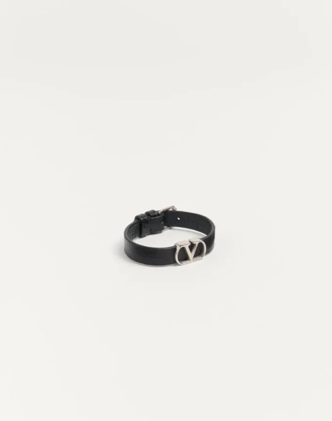 Pulsera Vlogo Signature de piel de becerro granulada Pulsera Vlogo Signature de piel de becerro granulada