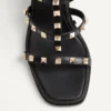 Sandalias con cuña Rockstud en piel de becerro con bordado de cuadros de 80 mm