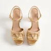 Sandalias con plataforma metalizadas VLogo Signature con bordado Cornely 115 mm Sandalias con plataforma metalizadas VLogo Signature con bordado Cornely 115 mm