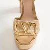 Sandalias con plataforma metalizadas VLogo Signature con bordado Cornely 115 mm Sandalias con plataforma metalizadas VLogo Signature con bordado Cornely 115 mm