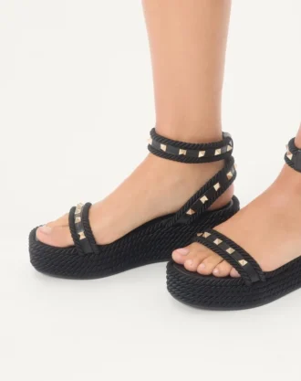 Sandalias con plataforma Rockstud de piel de becerro de 45 mm