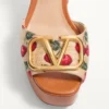 Sandalias con plataforma Vlogo Signature Cherryfic de 115 mm Sandalias con plataforma Vlogo Signature Cherryfic de 115 mm