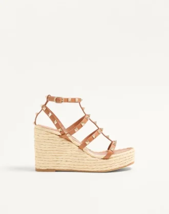Sandalias de cuña Rockstud con tiras de piel de becerro de 95 mm