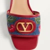 Sandalias de denim con plataforma Vlogo Signature y bordado Cherryfic de 20 mm