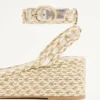 Sandalias de plataforma Rockstud en napa laminada de 45 mm Sandalias de plataforma Rockstud en napa laminada de 45 mm