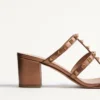 Sandalias deslizantes Rockstud de piel de becerro metalizada con tacón de 60 mm