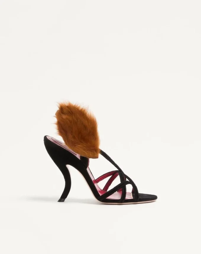 Sandalias Fetishique de terciopelo con hoja de pelo de 105 mm
