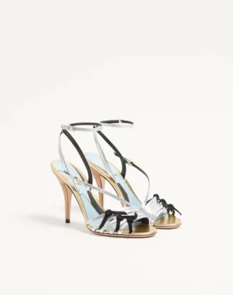 Sandalias Nodine en napa laminada de 100 mm