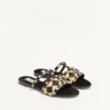 Sandalias Rockstud con bordado de rafia a cuadros Sandalias Rockstud con bordado de rafia a cuadros