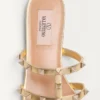 Sandalias Rockstud de napa laminada