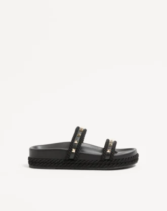 Sandalias Rockstud Slide en piel de becerro 20 mm Sandalias Rockstud Slide en piel de becerro 20 mm
