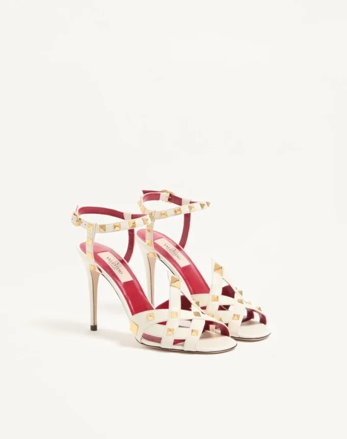 Sandalias Studdy de piel de cabrito de 100 mm
