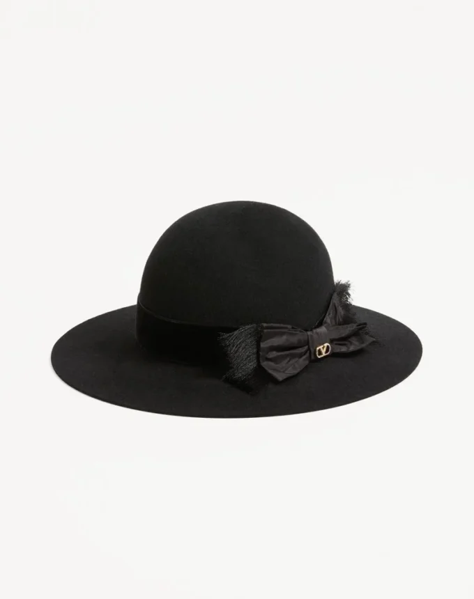Sombrero Vlogo Signature en tejido Lapin y terciopelo con lazo de tafetán Sombrero Vlogo Signature en tejido Lapin y terciopelo con lazo de tafetán