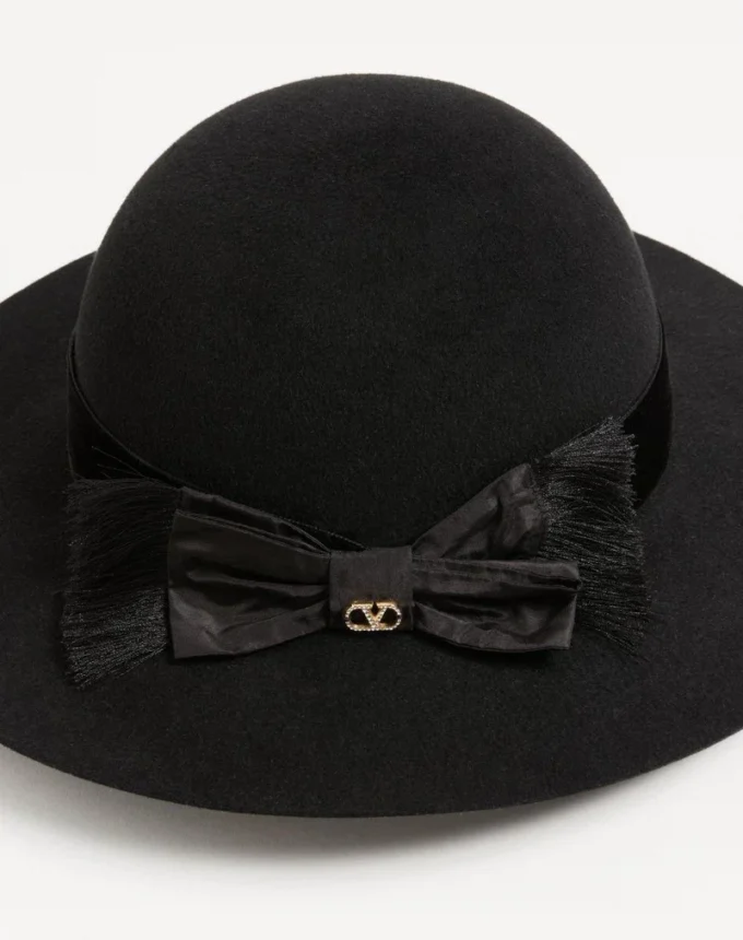 Sombrero Vlogo Signature en tejido Lapin y terciopelo con lazo de tafetán Sombrero Vlogo Signature en tejido Lapin y terciopelo con lazo de tafetán