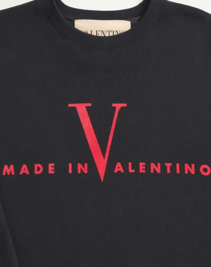 Sudadera de algodón con cuello redondo y estampado «Made In Valentino» de Valentino Sudadera de algodón con cuello redondo y estampado «Made In Valentino» de Valentino