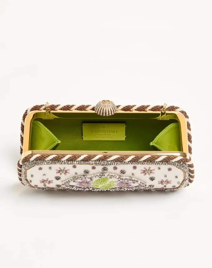 Valentino Garavani Carry Secrets Minaudiere bordada Valentino Garavani Carry Secrets Minaudiere bordada