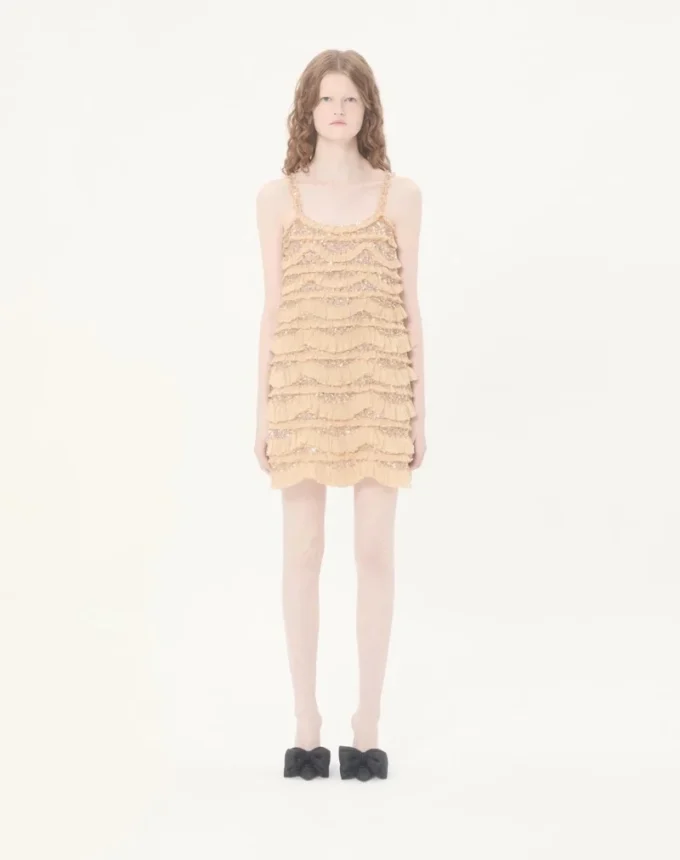 Vestido corto bordado Illusione de tul