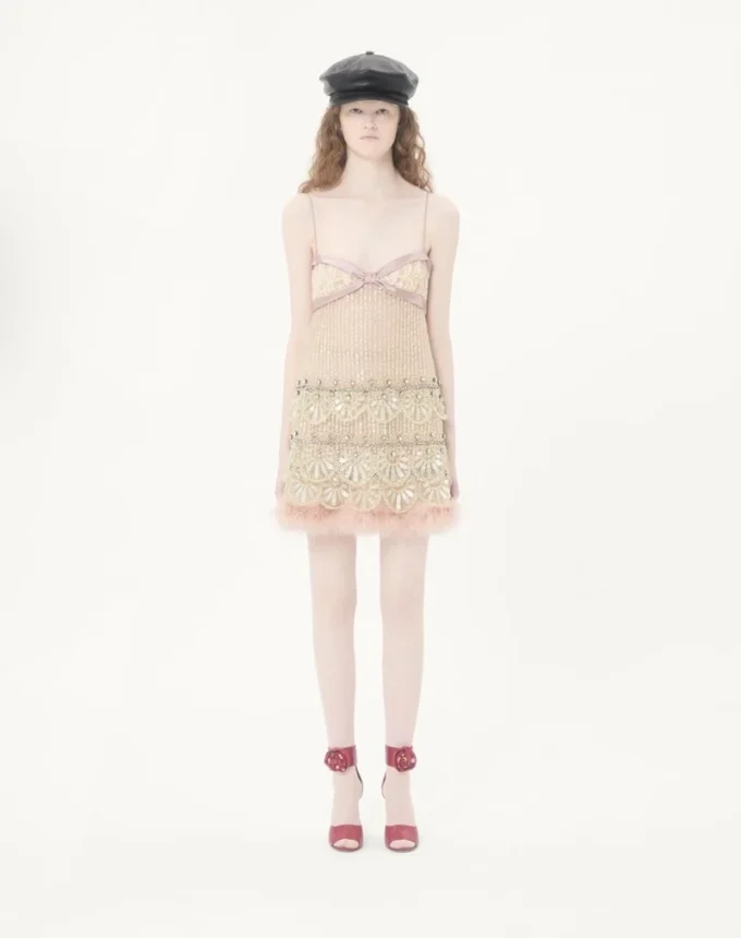 Vestido corto bordado Illusione de tul