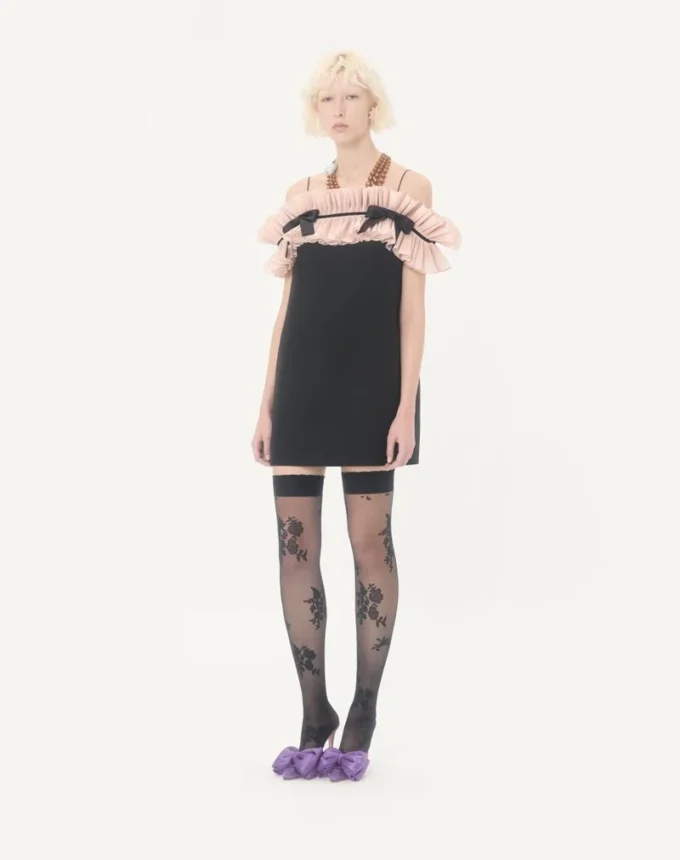 Vestido corto de crepé couture