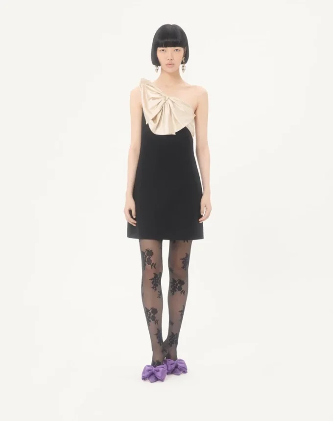 Vestido corto de crepé couture
