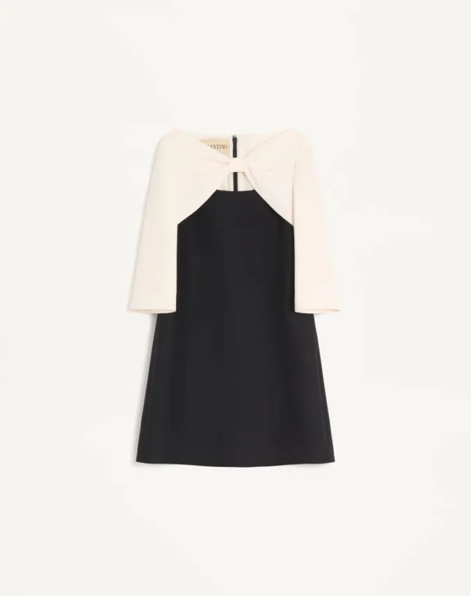 Vestido corto de crepé couture