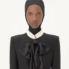 Vestido corto de crepé couture