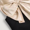 Vestido corto de crepé couture