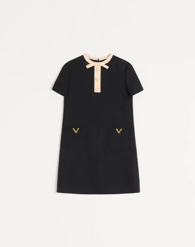 Vestido corto de crepé couture