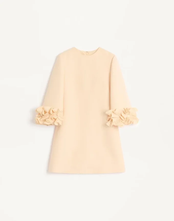 Vestido corto de crepé couture
