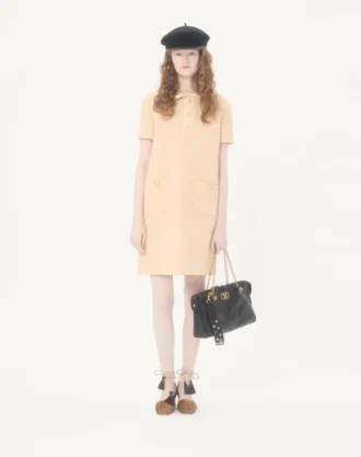 Vestido corto de lana rizada