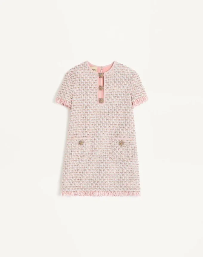 Vestido corto de tweed con cinta bordada