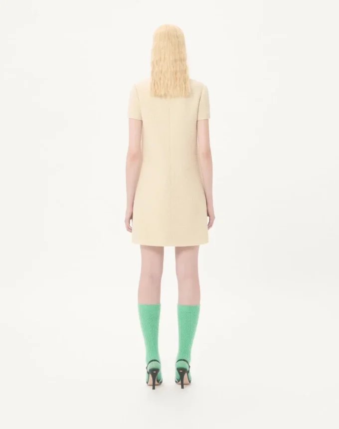Vestido corto de tweed de lana liso Vestido corto de tweed de lana liso