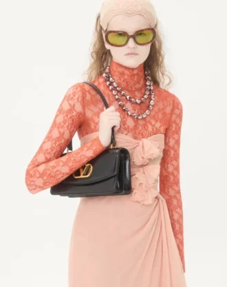 Vestido de crepé de gasa