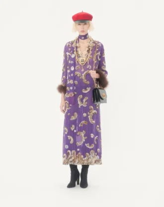 Vestido de gasa bordado con plumas