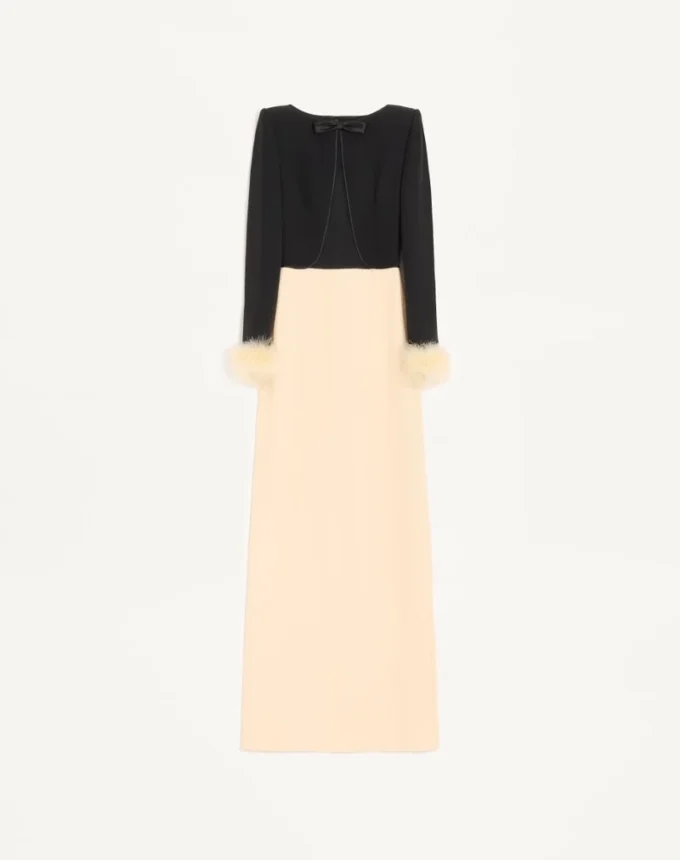 Vestido largo Cady Couture con plumas Vestido largo Cady Couture con plumas