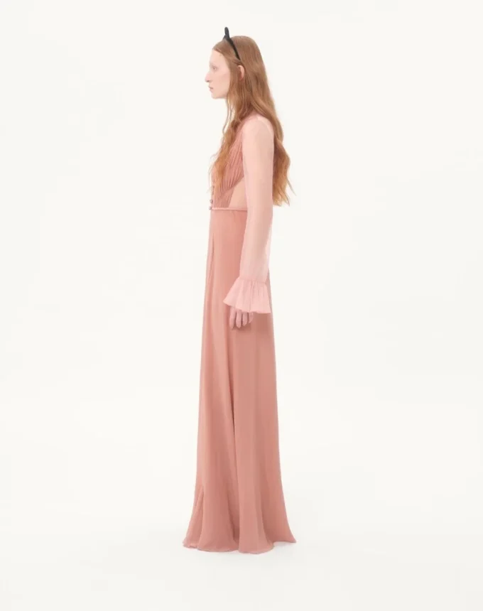 Vestido largo de georgette claro Vestido largo de georgette claro