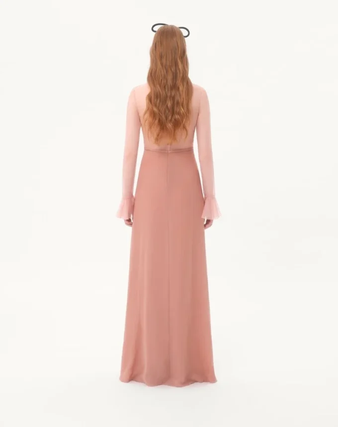 Vestido largo de georgette claro Vestido largo de georgette claro