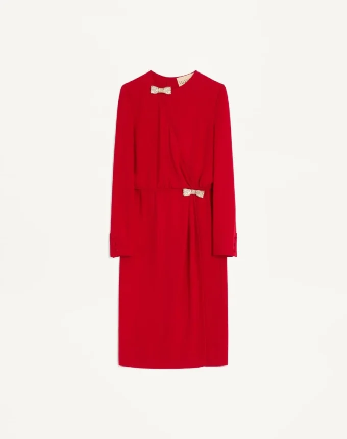Vestido midi bordado Cady Couture Vestido midi bordado Cady Couture