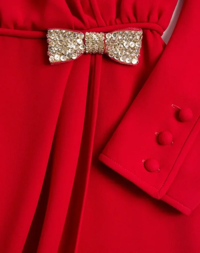 Vestido midi bordado Cady Couture Vestido midi bordado Cady Couture