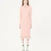Vestido midi de crepé couture con plumas Vestido midi de crepé couture con plumas