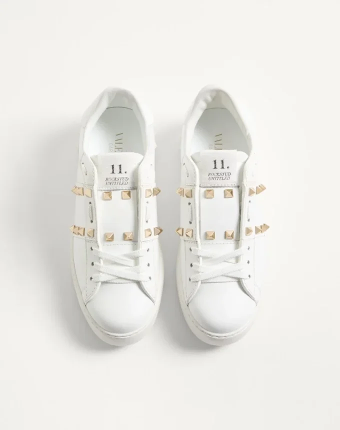 Zapatillas abiertas sin título